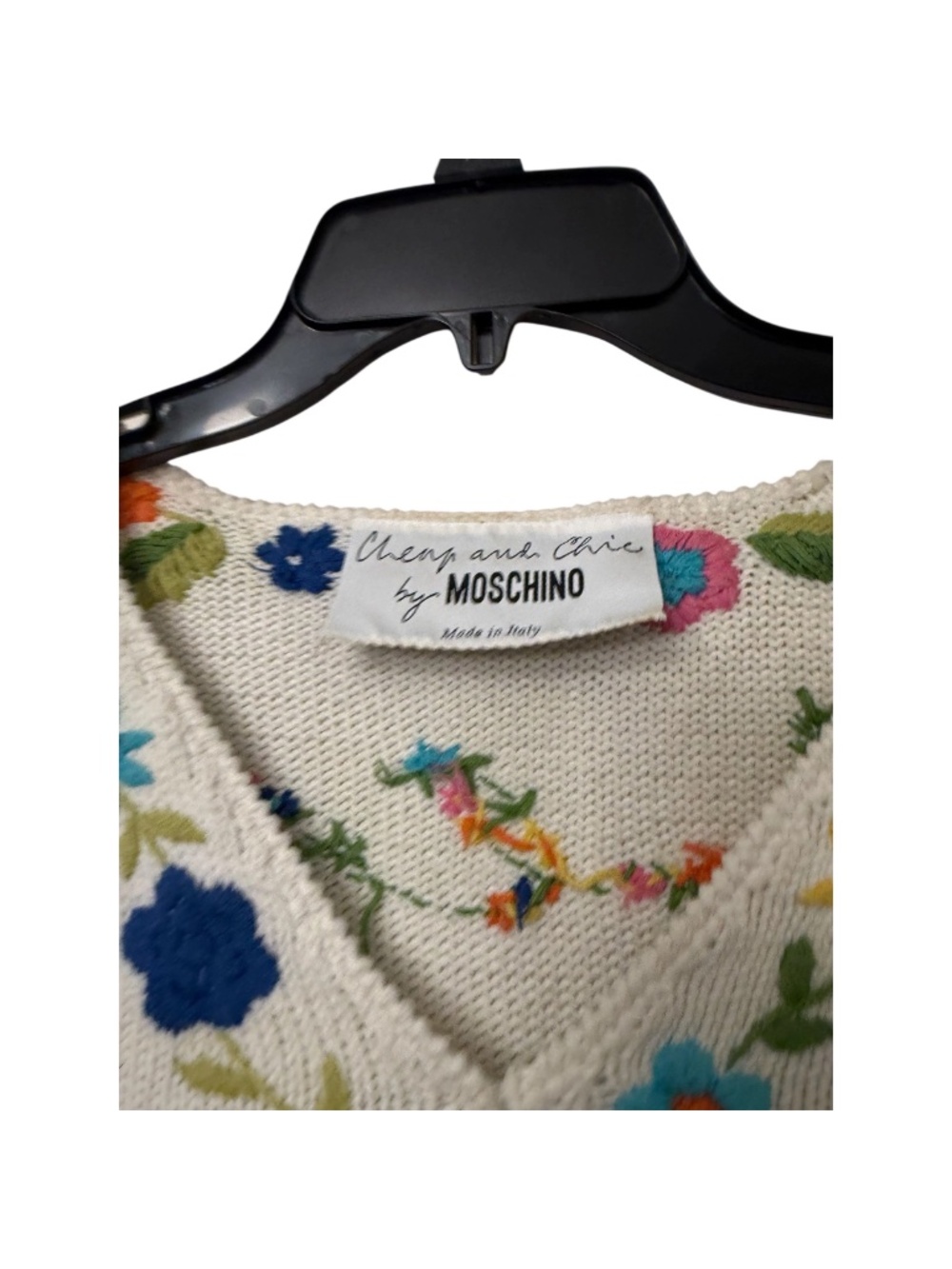 Vintage Moschino Cheap and Chic Crochet Floral Cardigan - Picture 5 of 5